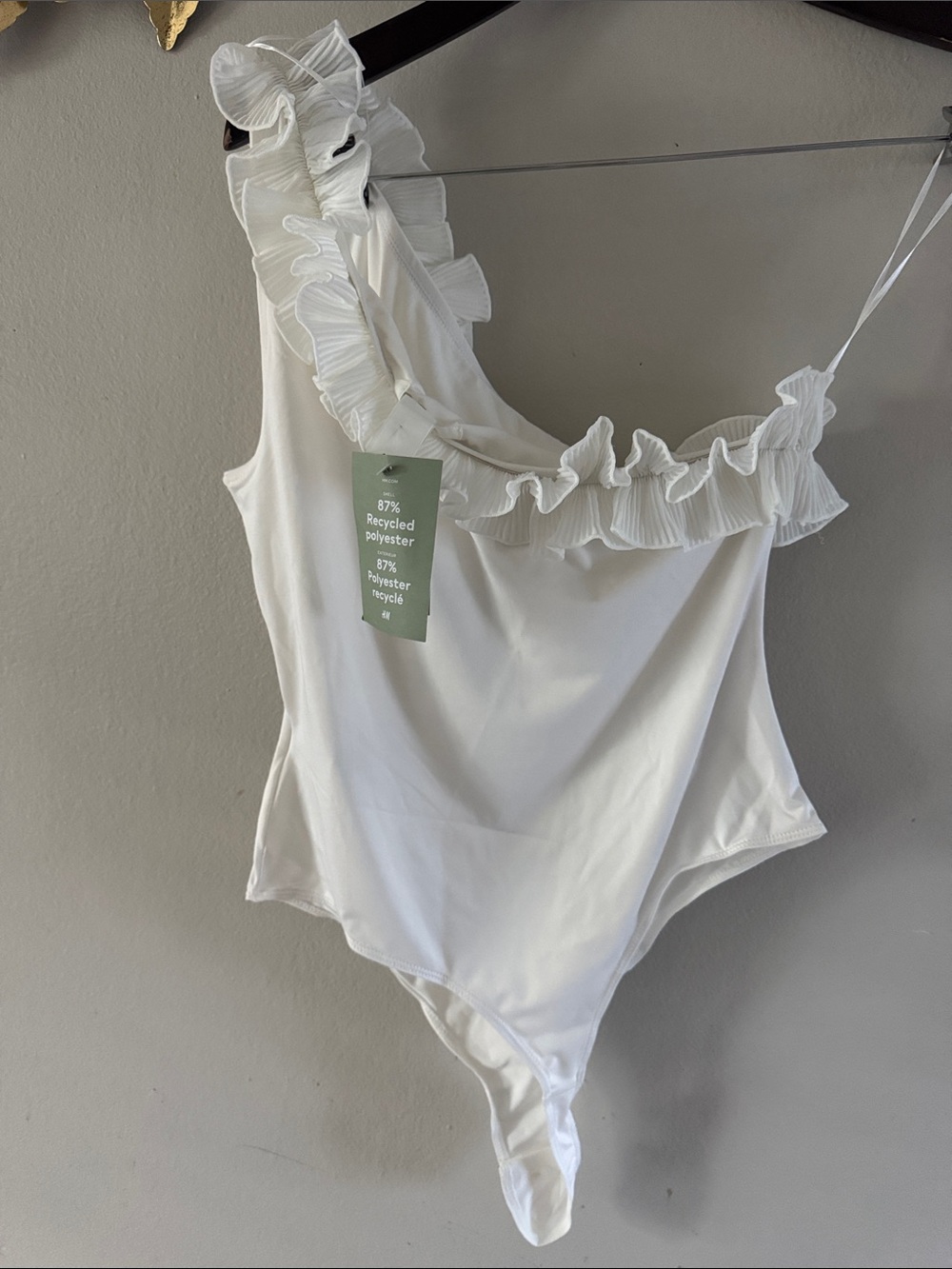 H&M White One-Shoulder Ruffle Bodysuit - Picture 2 of 2